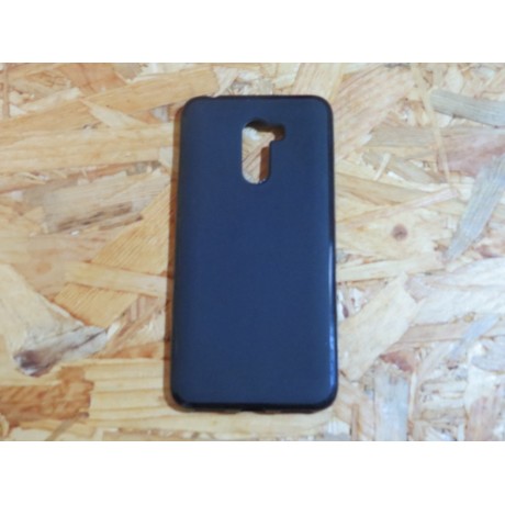 Capa Silicone Preta Pocophone F1