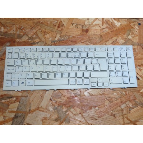 Teclado Sony Vaio SONY VPC-EE series Usado Ref:148915691