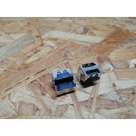 Conector de USB Duplo C/ Ligação em Baixo C/ Tamanho A: 16mm L: 18.5mm C: 18mm P:16 Ref: 01