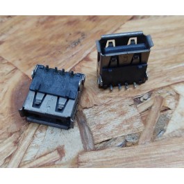 Conector de USB C/ Ligação em Baixo C/ Tamanho A: 6 mm L: 13 mm C:14 mm P:4 Ref: 134