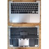 Cover C/ Teclado Completo Macbook Pro A1502 Recondicionado Ref: 613-0535-A ( AMASSADO NA LATERAL )