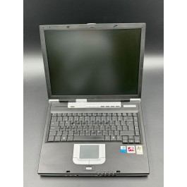 Computador Asus L4500R Recondicionado